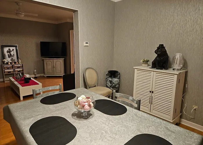 Avec Balcon A Metz, 82 M², 4 Personnes Metz